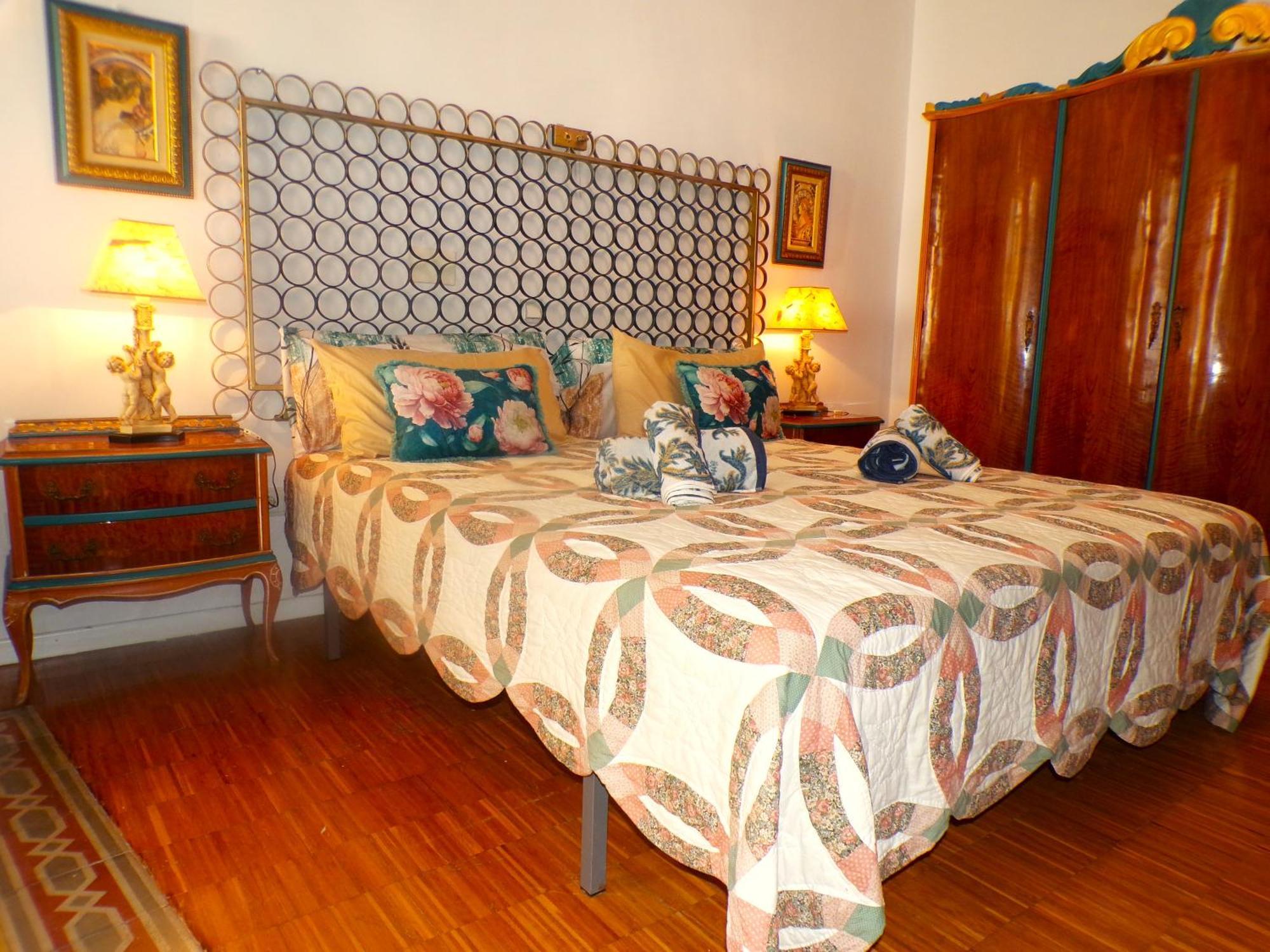 Boutique Carthago Modernista Experiencias Carthagotematizadas Apartment